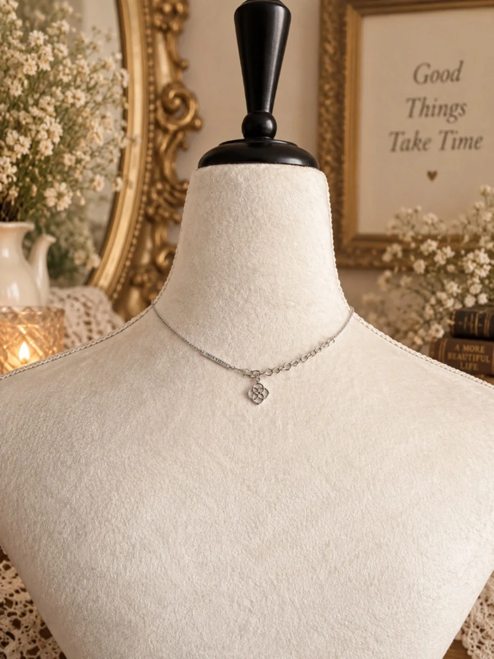 KENDRA SCOTT • Silver Filigree Dollie Necklace